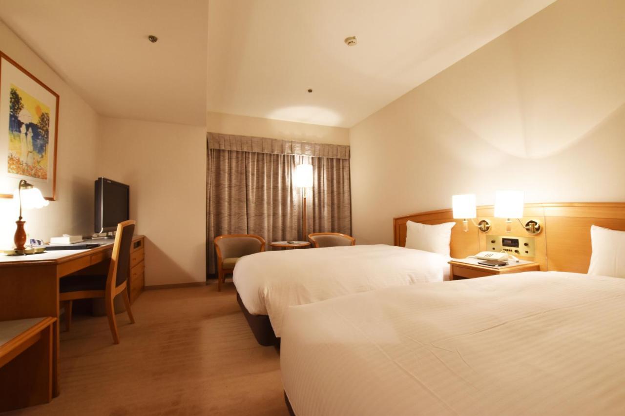 Hotel Nikko 4*